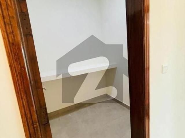 12 Marla Brand New Flat Available for Rent in Askari 10, Sector S, Lahore Askari 10