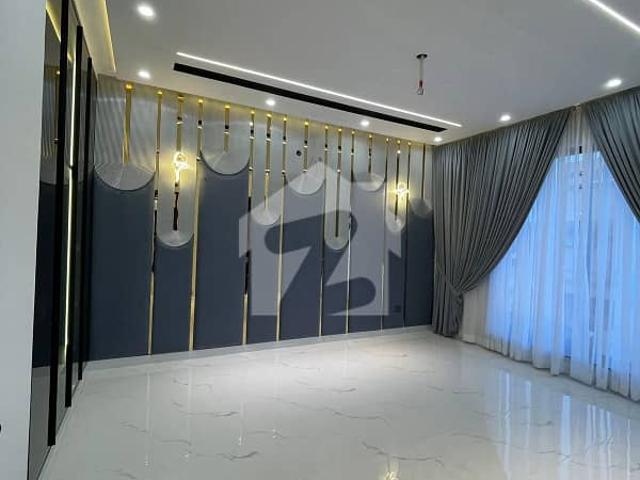12 marla corner brand new luxury modern house for sale in sector e rafai block bahria town lahore