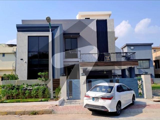 12 Marla Designer house for Sale in Overseas sector Bahria Greens Overseas Enclave Sector 6
