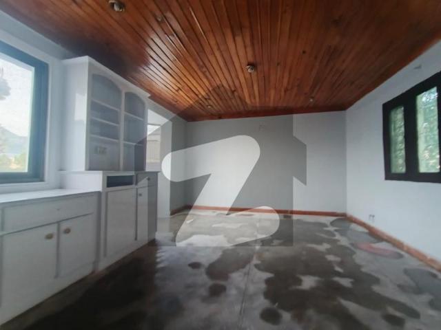 12 Marla Double Storey House for Sale Javaid Shahid Road