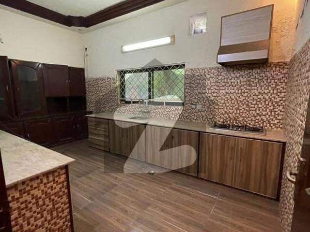 12 Marla Double Story House For Rent In Cantt