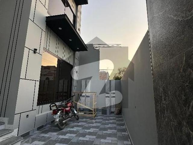 12 Marla Double Storey House For Sale Canal Road