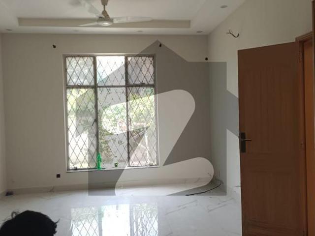 12 Marla Double Unit Full House Is Available For Rent In Divine Gardens