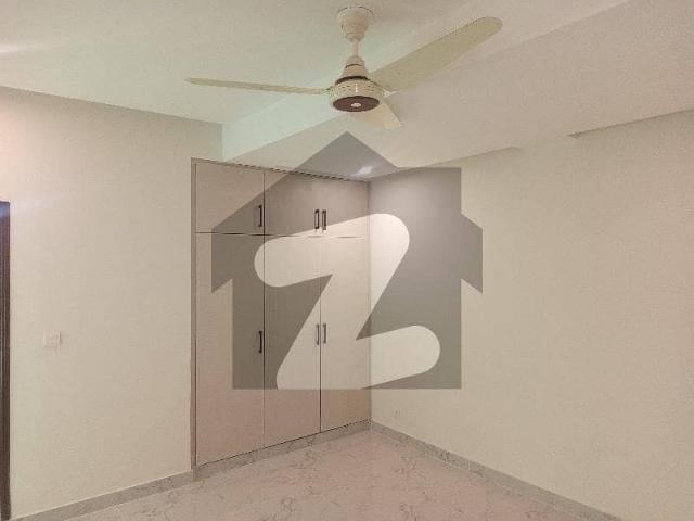 12 Marla Flat In Askari For rent At Good Location