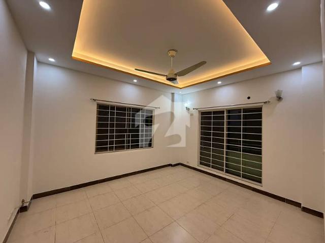12 marla flat is available in askari 11 sector b at super hot location