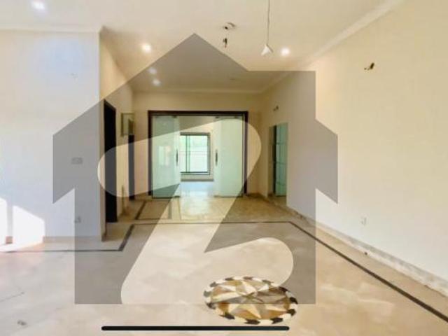 12 marla full house for rent in valencia town laohore valencia housing society