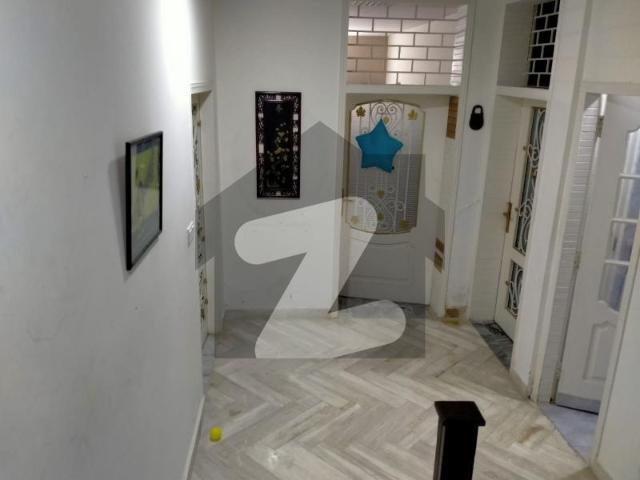 12 Marla House Available In I 8/2 For Sale I 8/2