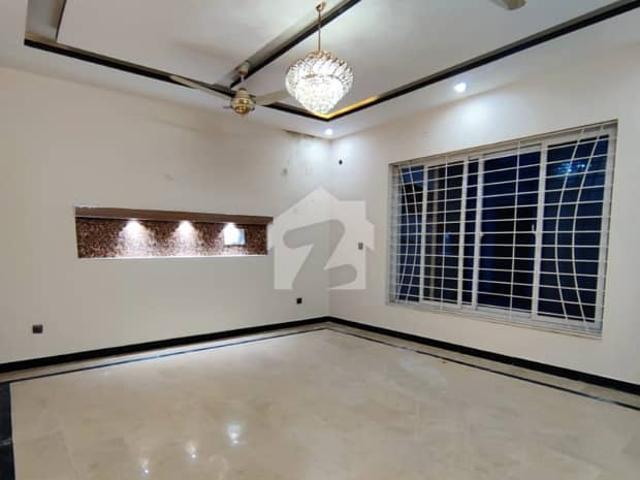 12 Marla House Is Available For Sale In G 15 Islamabad