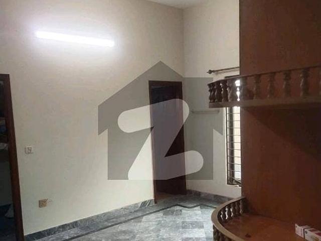12 Marla House Semi Commercial House For Sale In Johar Town Phase 2 65 Feet Road Near Emporium Mall
