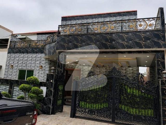 12 Marla Just Like New House Available For SALE In Sector B Askari 10 Lahore