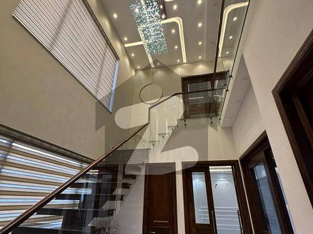 12 Marla Modern House for Sale in M3A