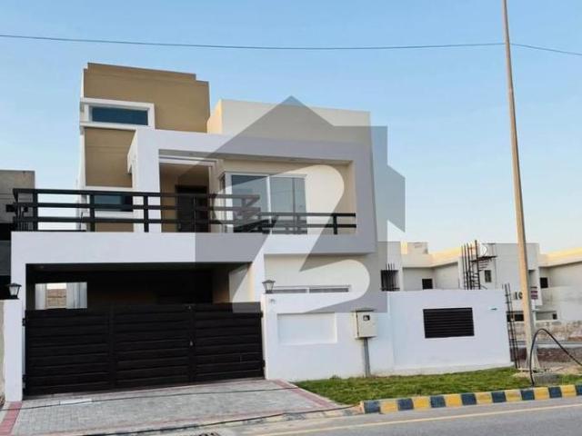 12 Marla New House Available For Rent DHA Defence Villa Community