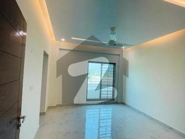 12 Marla Newly Build Flat Available for Rent in Askari 10, Sector S, Lahore Askari 10