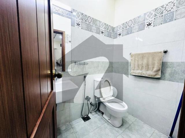 12 Marla Owner Built Well Maintained Bungalow For Sale In Paragon City Lahore Paragon City Imperial Block