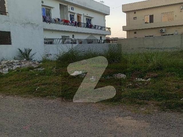12 Marla Residential Corner Plot In Capital Enclave, IslamabadPrime Location & Ready For Possession