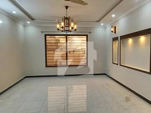 12 Marla Single Storey House Available For Rent in G 15 Islamabad