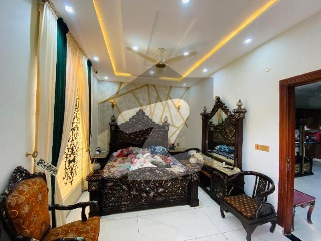 12 Marla Spacious House Double Storey Satellite Town