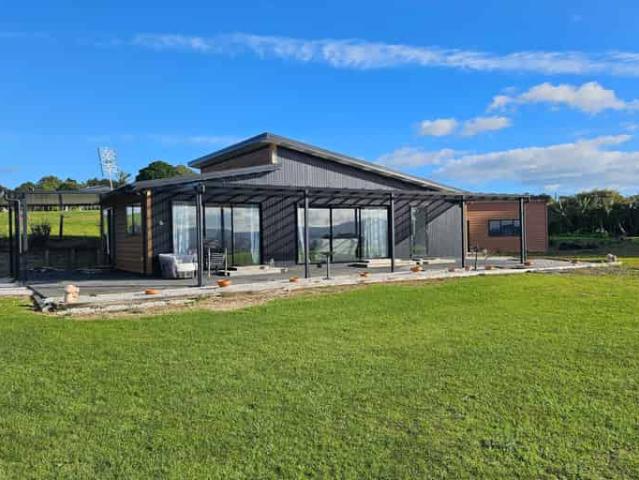 12 Marshall Road, Manukau Heads, Franklin