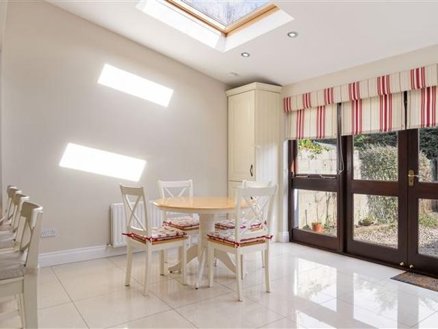 12 Orpen Green, Blackrock, County Dublin Wyse Residential Baggot Street 4910 MyHome. Ie Residential