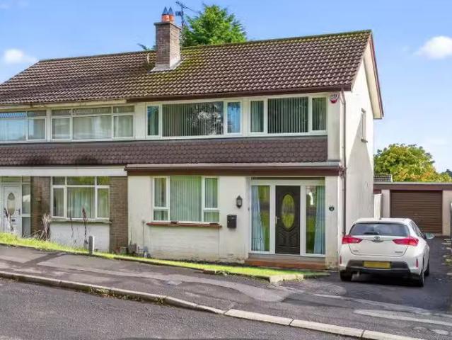 12 Pennyhill Drive