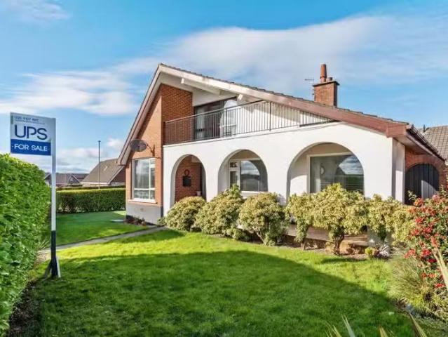 12 Pinehill Road
