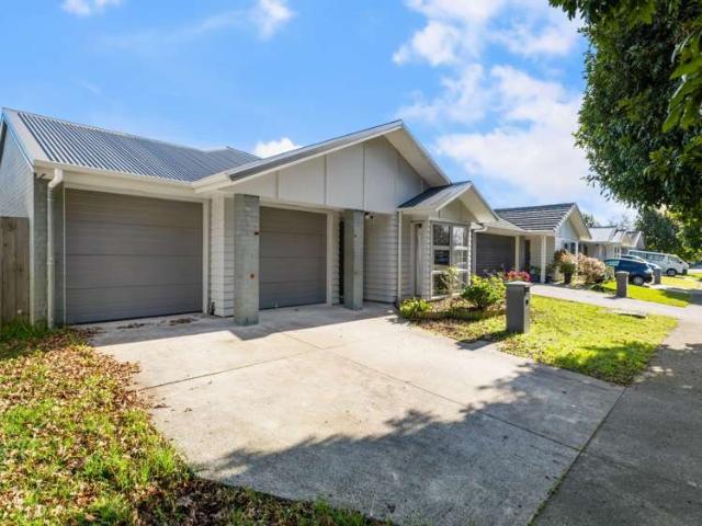 12 Poaka Avenue, Takanini, Papakura