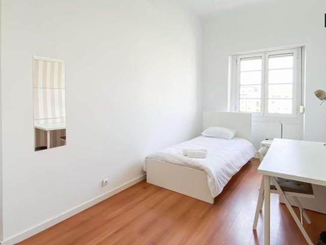 12 quarto, lisbon lisbon 1000 252 LS102368456