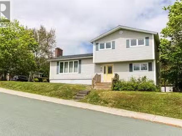 12 Renews Street, St. John'S, NL, A1E 3R8 house for sale Li.