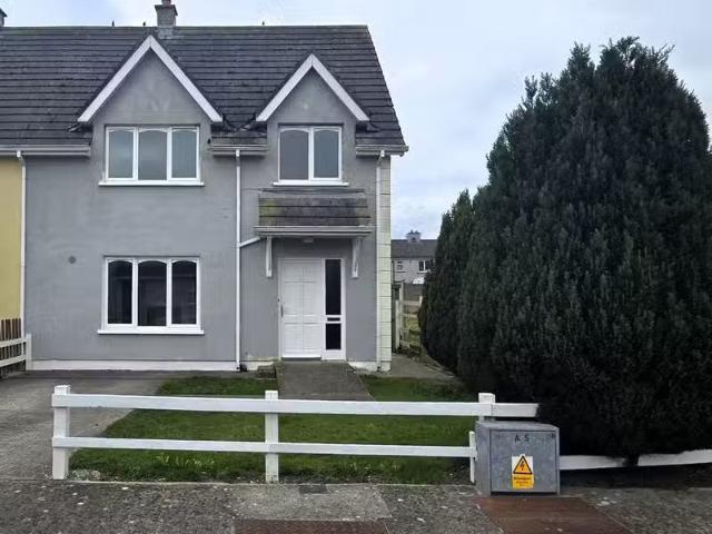 12 Rush Hall, Mountrath, Co. Laois, R32H316 is for sale