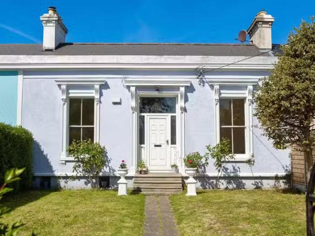 12 Sandycove Avenue East, Sandycove, Co. Dublin
