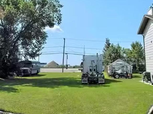 12 Shannon Crescent, Lanigan, SK, S0K 2M0 vacant land for sa.