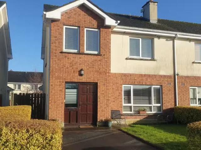 12 Shannon Grove, Lanesborough, Co. Roscommon, N39P650 is for.