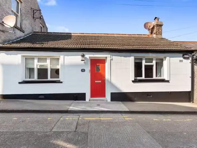 12 Stoneview Place, Dun Laoghaire, Co Dublin, Dun Laoghaire, C.