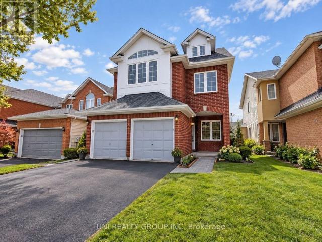 12 Staten Way Ottawa, ON K2C4E7