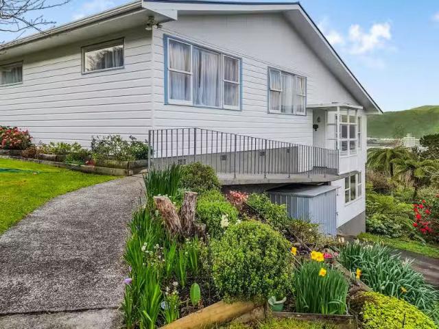 12 Sunshine Crescent, Kelson, Lower Hutt City