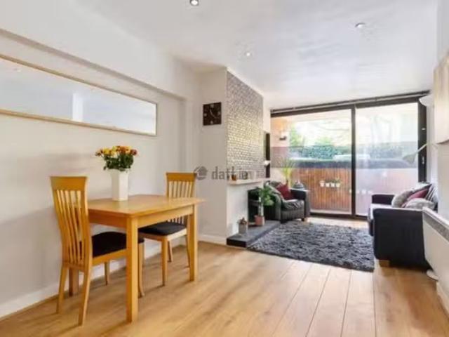 12a Fitzwilliam Court, Winton Road, Dublin 6, Ranelagh, Dublin.