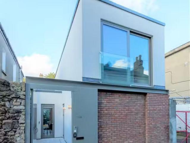 12a Synge Place, Off Synge Street, Portobello, Dublin 8, D08V0.