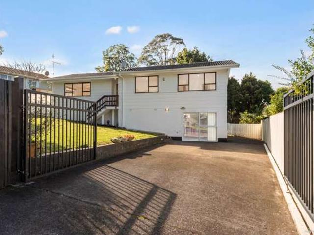 12A Rewi Street, Torbay, North Shore City