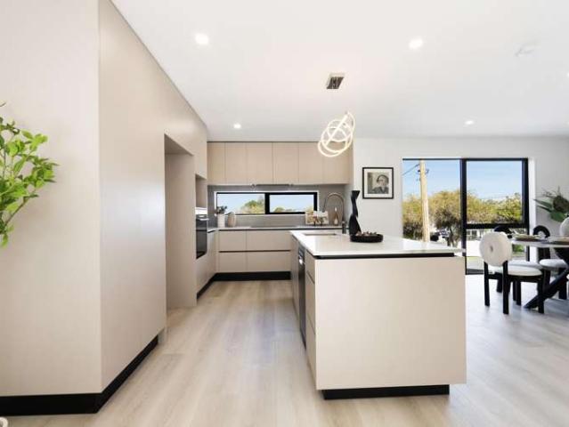 12B Rewi Street, Torbay, North Shore City