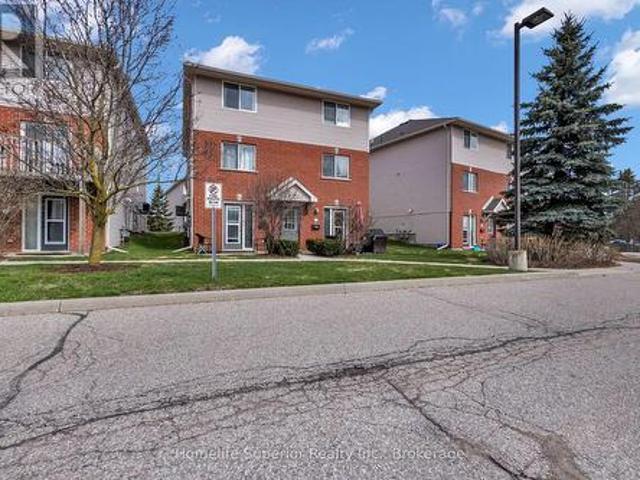 12C 139 Brighton Street, Waterloo, ON, N2J 4Z5 house for lease | Listing ID X13432 | Royal LePage