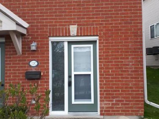 12C 139 Brighton Street, Cambridge, ON, N2J 4Z5 townhouse for sale | Listing ID X12066 | Royal LePage