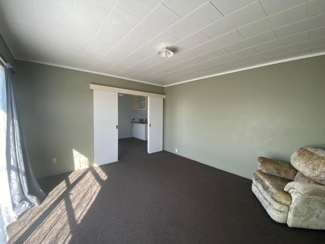 12c Breckons Avenue
