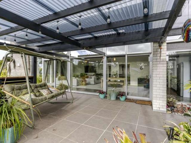12D Takiroa Street, Urenui, New Plymouth