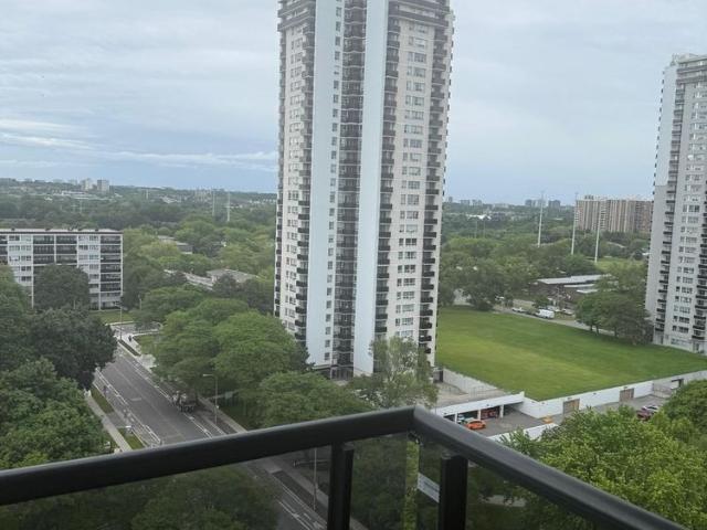 1307 15 David Solomon Drive