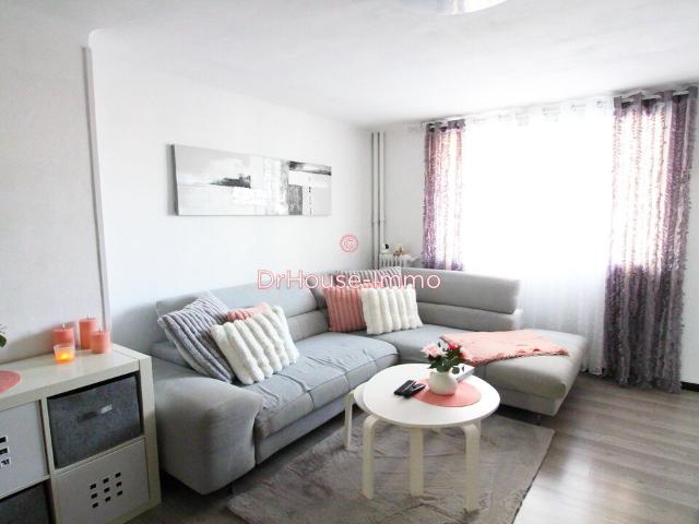 13003 SAINT CHARLES RACATI T4 de 57 m² résidence ferme et sécurisée