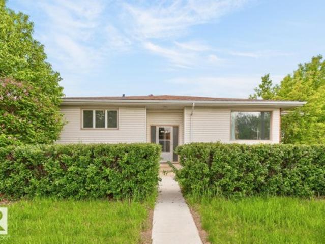 13004 Street Nw, Edmonton, AB, T5L 0J7 house for sale | Listing ID E4492 | Royal LePage