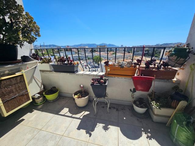 13005 La Timone Beau Type 3 Balcon Vue Panoramique