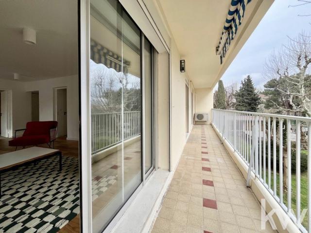 13008 Saint Giniez T3/4 avec balcon