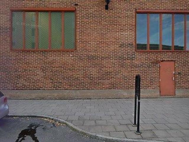 1300 m2 kontor uthyres i Lundby