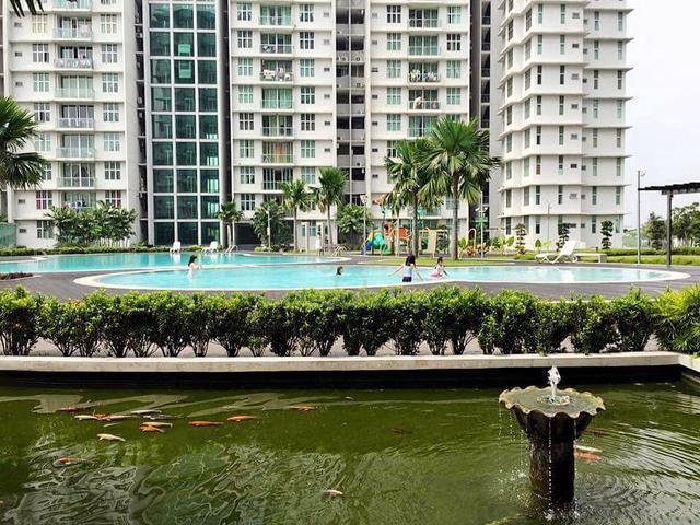 1300 sf AvailableLowDeposit USJ ONE AVENUE